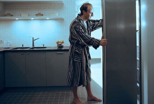 Itchy skin and eyes, a stuffy head, postnasal drip, sinus pain, and other allergy symptoms can make it tough to sleep.