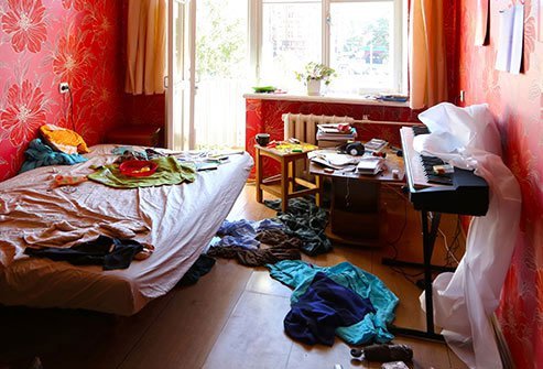 Adult ADHD patients and adolescents may be overwhelmed by clutter.