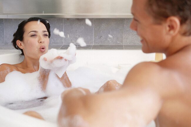 Not every romantic encounter has to end in sex.