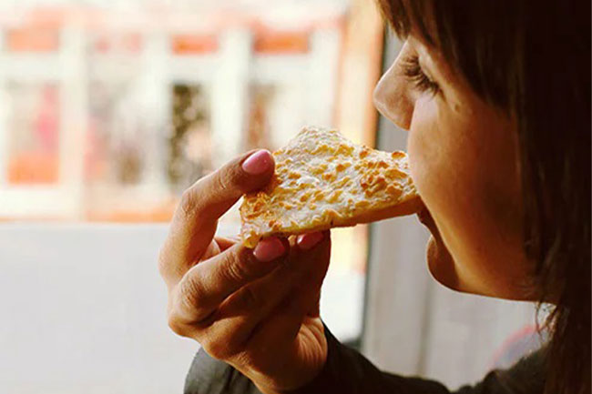 Eat your food slowly to reduce weight and make better choices.