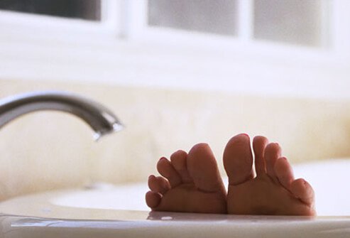 It is an especially good idea to avoid stress and do relaxing activities in the evening.