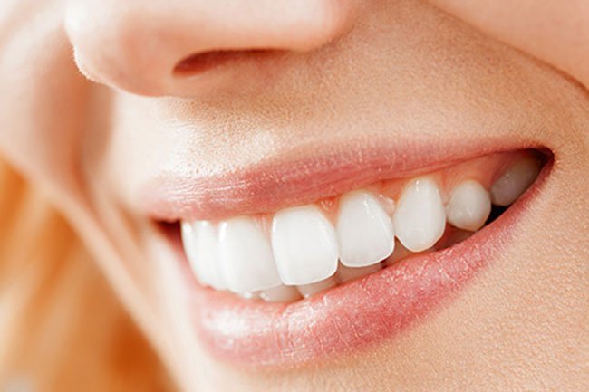 A cup of matcha tea a day might help keep your teeth in good shape.