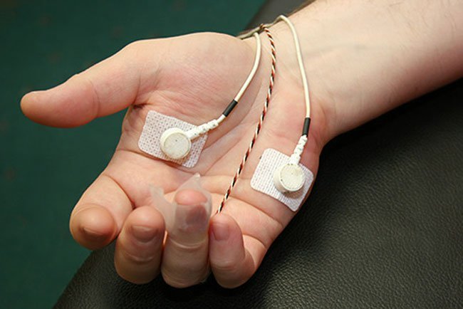 You can learn how to do biofeedback at a physical therapy clinic, medical center, or at home using your computer.