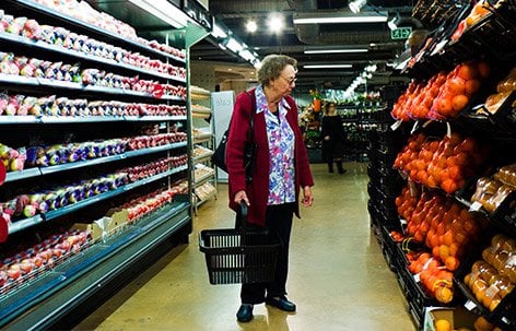 A sign of Alzheimer's can be difficulty orienting to times or places.