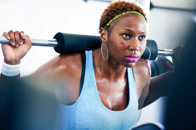 It's a good idea to do strength training a few times a week to build muscle and lose weight.