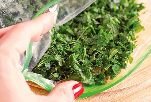 Spinach, kale, collards, and turnip greens are low in calories and full of nutrients like folate, iron, fiber, magnesium, calcium, and vitamin C.