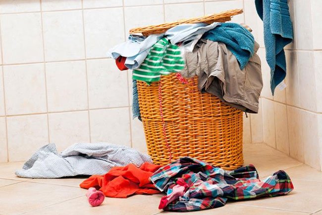 How Long Does Coronavirus Stay on Clothes and Laundry?