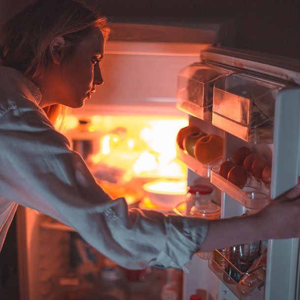 Compulsive overeating is eating more than needed. Binge eating disorder involves recurrent episodes of compulsive eating, even when not hungry. Symptoms of bingeing include rapid eating, secret eating, and feeling guilty following a binge. Not everyone who overeats suffers from binge eating or any other eating disorder.