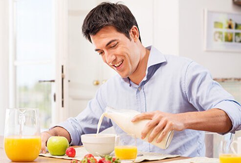 Food that helps battle depression includes vitamin D-fortified dairy and non-dairy milk and enriched cereal and juices.
