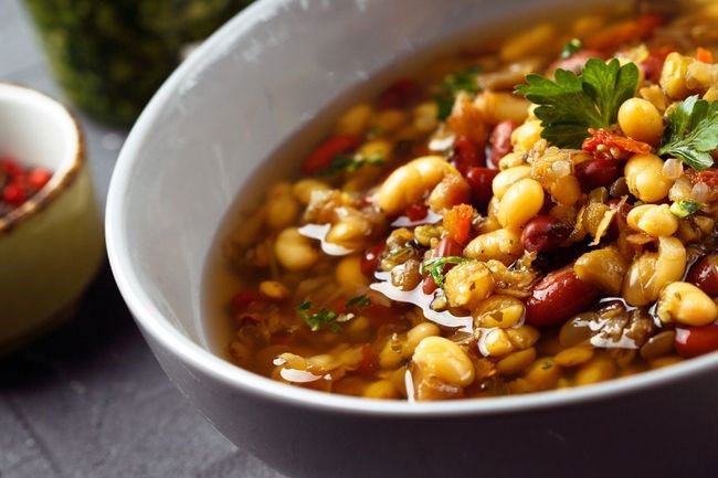 Lentils are rich in potassium, fiber, folate, and antioxidants.