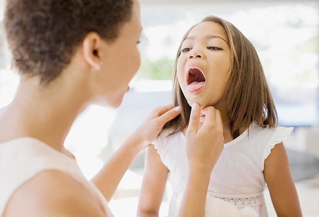 Sore throat, or pharyngitis, refers to pain, tenderness, or discomfort in the throat. Things that kill a sore throat fast include saltwater gargles, herbal teas, honey and lemon, apple cider vinegar, and other remedies.