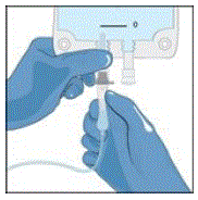 Insert spike into the infusion port  - Illustration