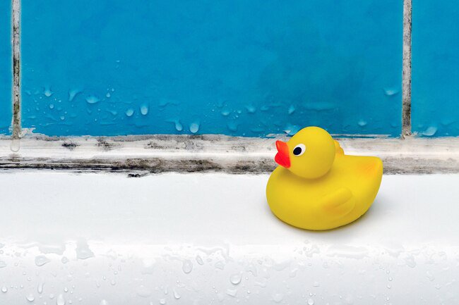 Put 1/2 cup borax and 1/2 cup vinegar into a spray bottle and fill it with hot water, then spray it in the shower or bathtub and scrub.