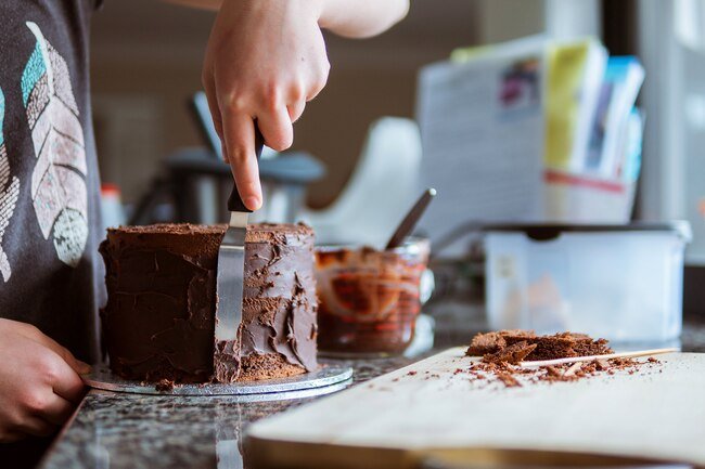 Rice flour is a good choice for pies, cakes, and cookies.