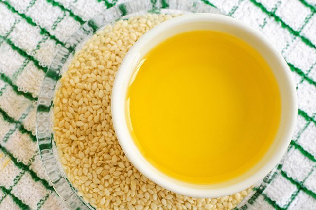 Olive oil may help speed wound healing.