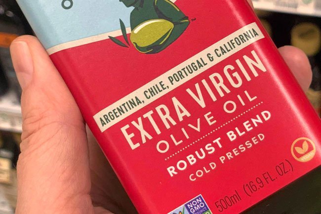 The olive oil that goes through the least amount of processing to make is extra virgin olive oil (EVOO).