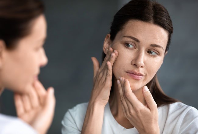 There are many home remedies to help improve the appearance of one's skin.