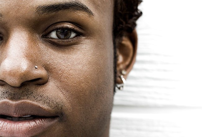 how do I treat an infected nose piercing