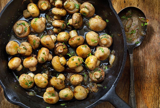 how many calories are in cooked mushrooms