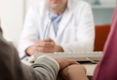 The Centers for Disease Control (CDC) keeps records comparing IVF success rates for clinics around the nation, but these should not be your only factor in choosing a fertility treatment clinic.