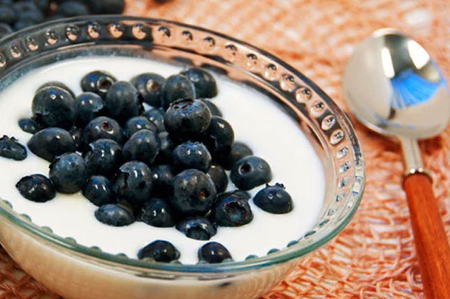 Look for calcium and vitamin D-fortified yogurt with active bacterial cultures or probiotics.
