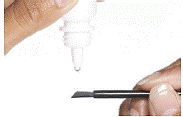 Place one drop of LATISSE® on the area of the applicator closest to the tip but not on the tip - Illustration