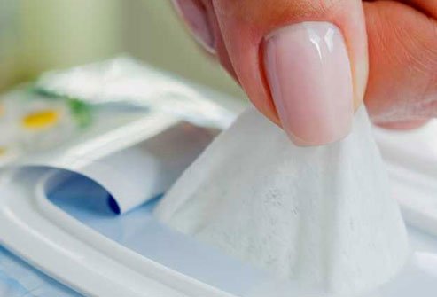 Whether in a spray, lotion, or wipes, picaridin is another EPA-approved ingredient that works well as a skin barrier for mosquitoes.
