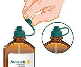 The green syringe adaptor cap has an opening with an attached lid - Illustration