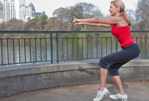 Photo of one legged squat.