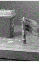 Place the pre-filled pen back into the dosing tray provided in the
packaging - Illustration