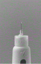 Remove the yellow inner needle cap when the injection site is dry - Illustration