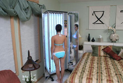 Ultraviolet (UV) light from the sun slows the production of skin cells and reduces inflammation and can help reduce psoriasis symptoms in some people, and artificial light therapy may be used for other people.