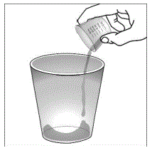 Using the 30 mL medicine cup, pour at
least 30 mL of liquid into the small drinking cup - Illustration