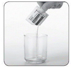  Empty the entire contents of the SABRIL
packet into 1 of the clean empty cups - Illustration