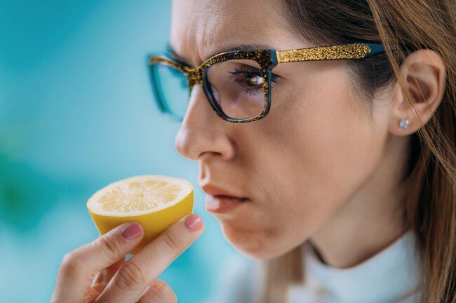 If foods and drinks seemed to taste different than usual (or had no taste), or you weren't able to pick up on odors for a couple of weeks, you could've been infected with the virus.