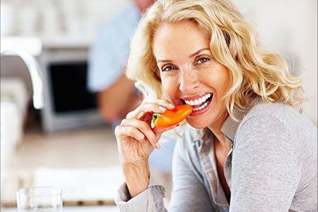Eat an antioxidant-rich diet to help make your skin stronger and appear younger.