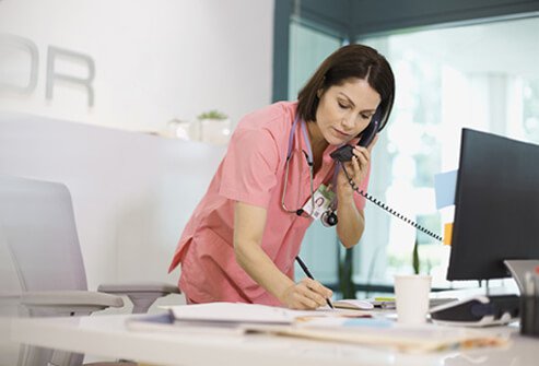 The Substance Abuse and Mental Health Services Administration (SAMHSA) offers a Behavioral Health Treatment Facility Locator to help you find alcohol and substance abuse treatment facilities in your area.