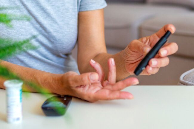 Uncontrolled diabetes may cause your urine or breath to have a fruity smell.