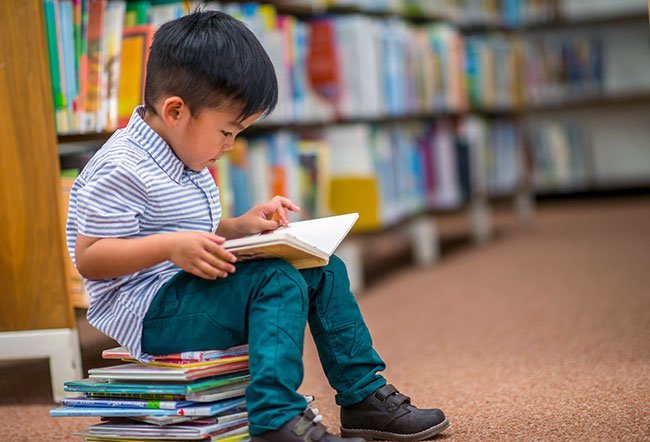 Learning to read, write and do math is always a milestone in kids that parents treasure. Children will learn to read between the ages of four and six and write and do math between six and 10 years old. 