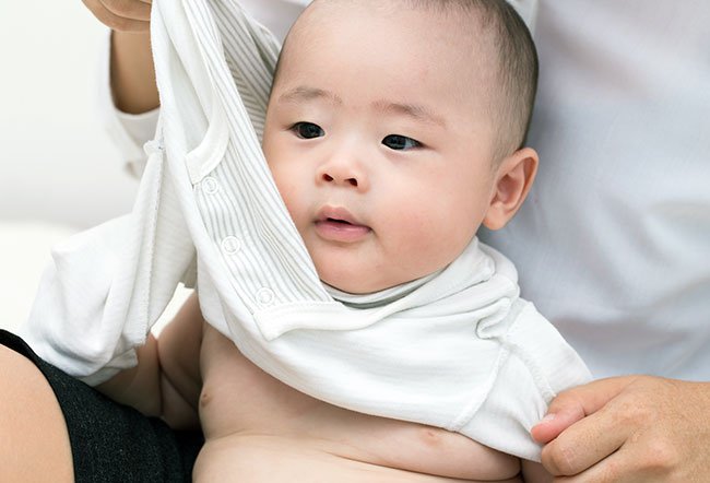 Breast buds in babies