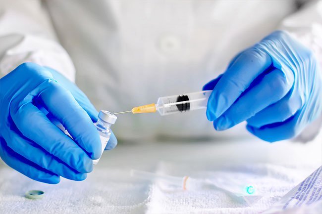 To make sure you’re doing all you can to help your immune system, it’s important to keep up with your immunizations.