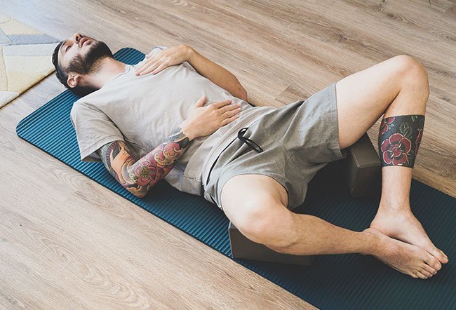 what does diaphragmatic breathing do
