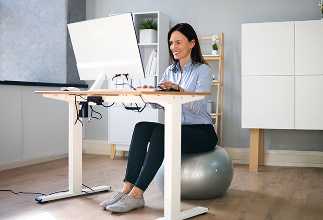 what is the correct posture when sitting