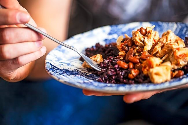Eating food from a smaller plate makes you think you are eating more than you are.