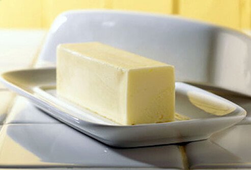 Is it a good idea to apply butter to a burn injury?